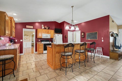 Tiny photo for 29927 State Road 4 Road, North Liberty, IN 46554 (MLS # 202637920)