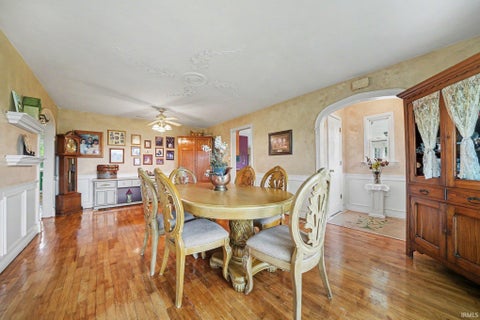 Tiny photo for 29927 State Road 4 Road, North Liberty, IN 46554 (MLS # 202637920)