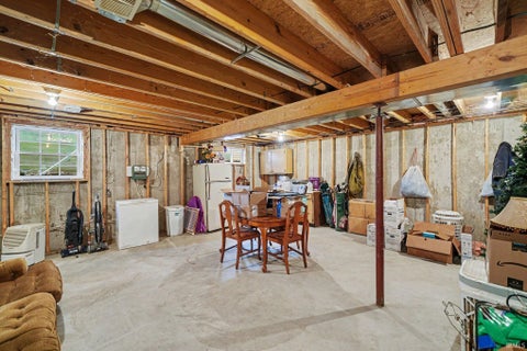 Tiny photo for 29927 State Road 4 Road, North Liberty, IN 46554 (MLS # 202637920)