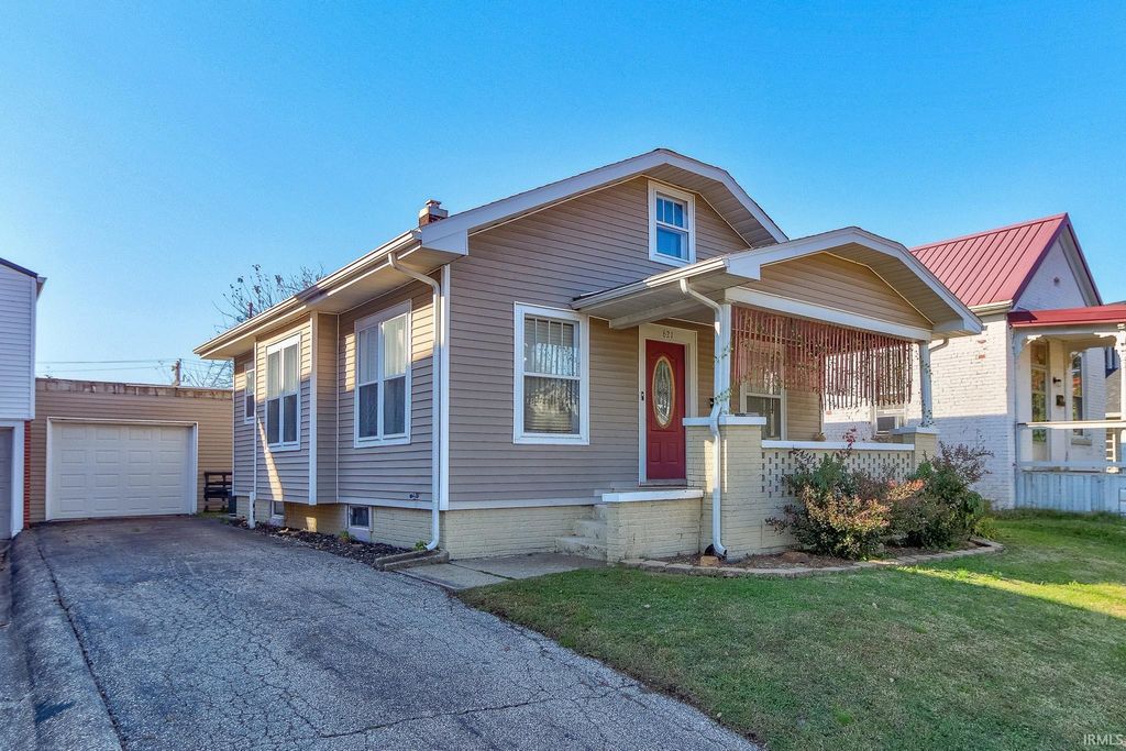 Photo of 621 9th Street, Tell City, IN 47586 (MLS # 202544827)