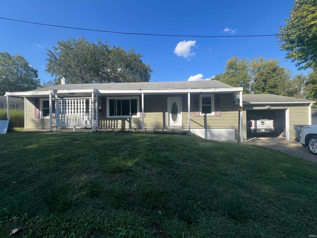 Photo of 916 W Tenth Street, Connersville, IN 47331 (MLS # 202540327)