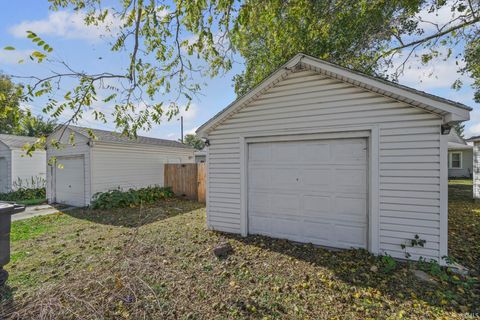 Tiny photo for 2215 N 18Th Street, Lafayette, IN 47904 (MLS # 202542985)