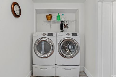 Tiny photo for 2215 N 18Th Street, Lafayette, IN 47904 (MLS # 202542985)