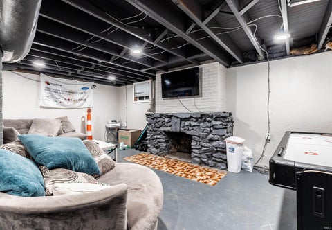 Tiny photo for 12641 Browning Road, Evansville, IN 47725 (MLS # 202639612)