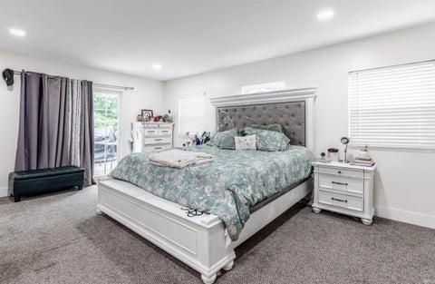 Tiny photo for 12641 Browning Road, Evansville, IN 47725 (MLS # 202639612)