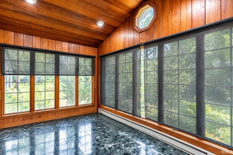 Tiny photo for 12641 Browning Road, Evansville, IN 47725 (MLS # 202639612)