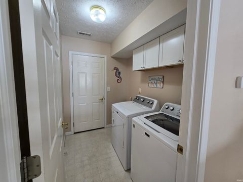 Tiny photo for 3333 WEATHERED ROCK Circle, Kokomo, IN 46902 (MLS # 202604418)