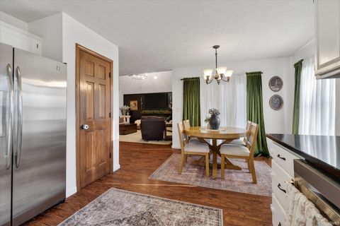 Tiny photo for 301 N Brookfield Drive, Lafayette, IN 47905 (MLS # 202604664)