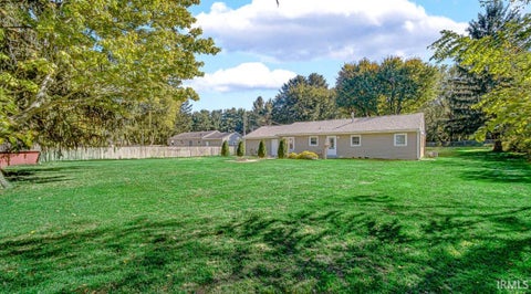 Tiny photo for 11191 Dragoon Trail, Mishawaka, IN 46544 (MLS # 202643722)