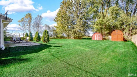 Tiny photo for 11191 Dragoon Trail, Mishawaka, IN 46544 (MLS # 202643722)