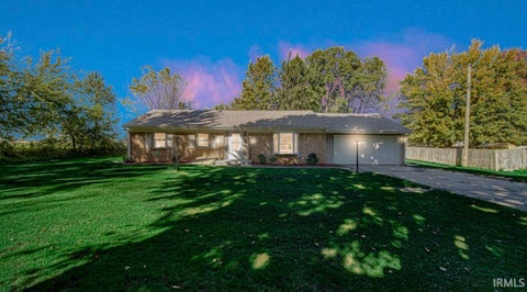 Photo of 11191 Dragoon Trail, Mishawaka, IN 46544 (MLS # 202643722)