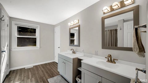 Tiny photo for 11191 Dragoon Trail, Mishawaka, IN 46544 (MLS # 202643722)