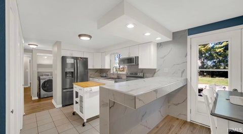 Tiny photo for 11191 Dragoon Trail, Mishawaka, IN 46544 (MLS # 202643722)