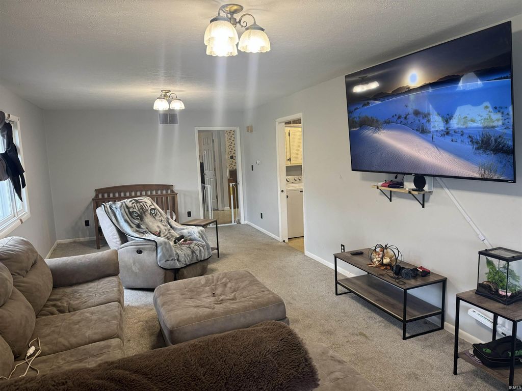 Photo of 515 W High st Avenue, Portland, IN 47371 (MLS # 202603438)