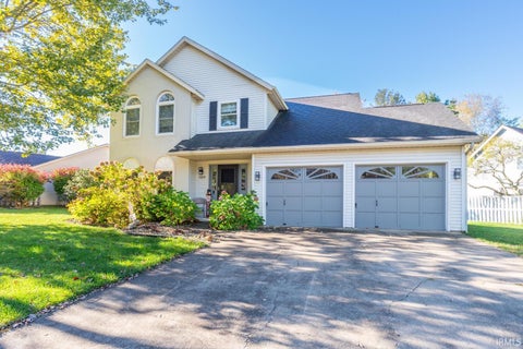Photo of 1020 S Gentry Court, Bloomington, IN 47401 (MLS # 202615554)