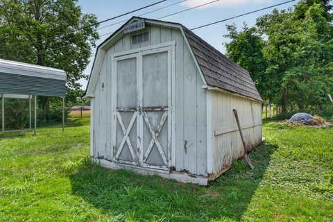 Tiny photo for 134 Schiele Road, Logansport, IN 46947 (MLS # 202627609)