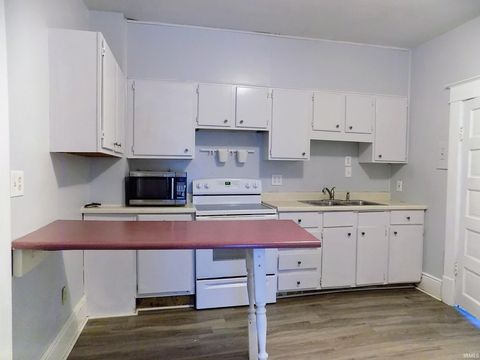 Tiny photo for 703 S APPERSON Way, Kokomo, IN 46901 (MLS # 202610153)