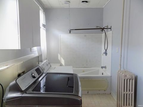 Tiny photo for 703 S APPERSON Way, Kokomo, IN 46901 (MLS # 202610153)