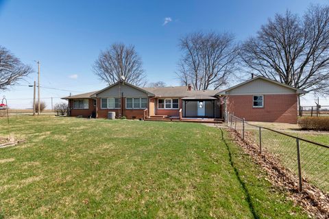 Tiny photo for 262 N ST RD 39, Monticello, IN 47960 (MLS # 202608312)