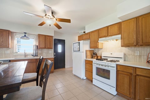 Tiny photo for 1505 Franklin Street, Lafayette, IN 47905 (MLS # 202636426)