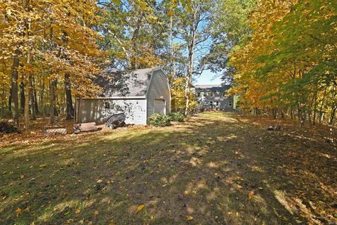 Tiny photo for 10360 S Wildwood Court, Brookston, IN 47923 (MLS # 202543757)