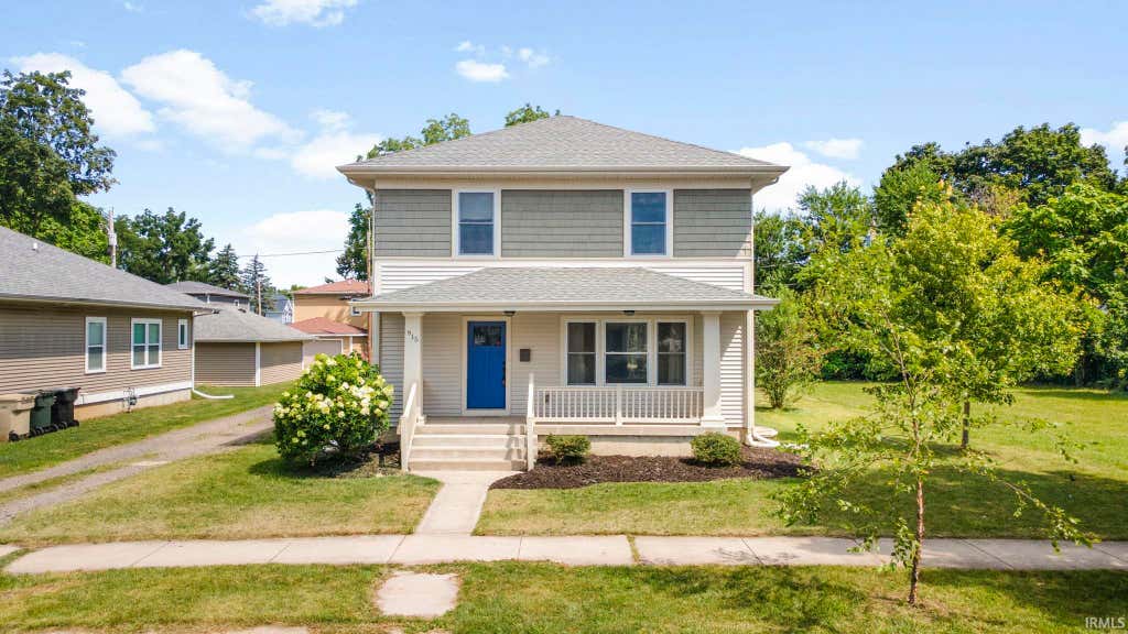 Photo of 915 W Oak Street, South Bend, IN 46616 (MLS # 202630036)