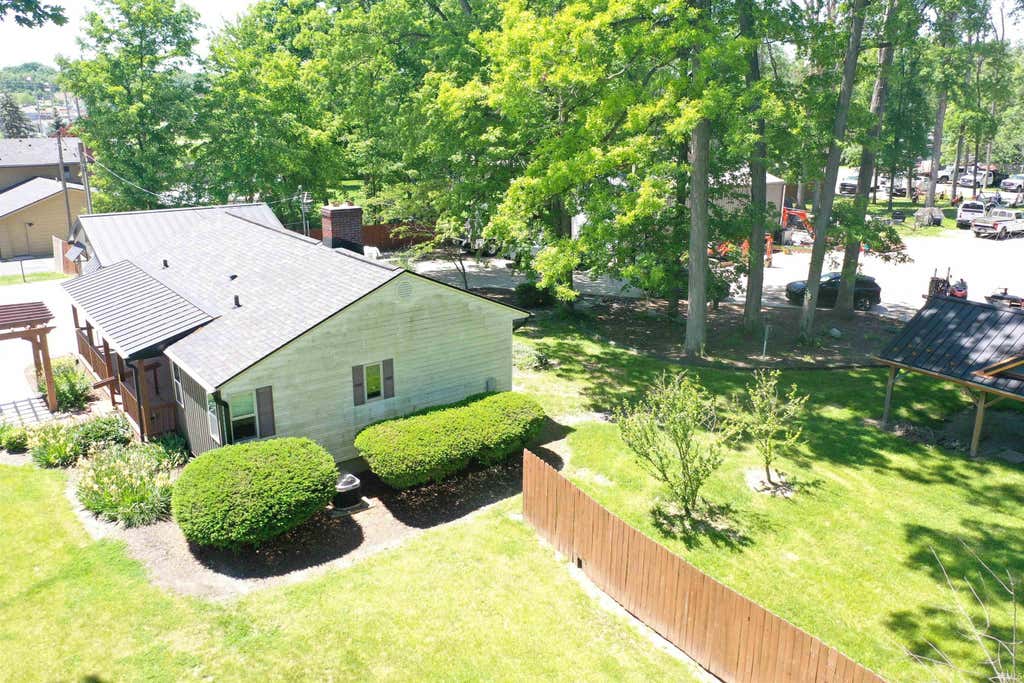 Photo of 6317 Maplecrest Road, Fort Wayne, IN 46835 (MLS # 202628095)