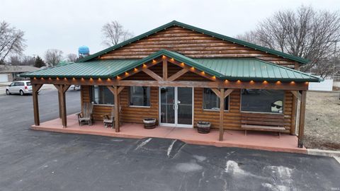 Tiny photo for 115 N Sixth Street, Monticello, IN 47960 (MLS # 202613251)