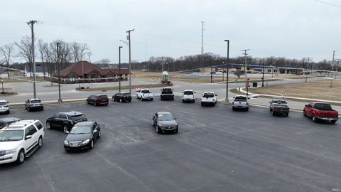 Tiny photo for 115 N Sixth Street, Monticello, IN 47960 (MLS # 202613251)