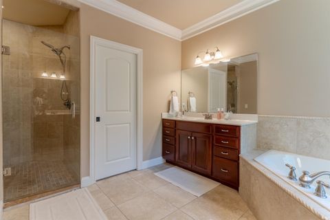 Tiny photo for 8660 Copper Creek Drive, Newburgh, IN 47630 (MLS # 202618698)