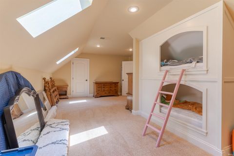 Tiny photo for 8660 Copper Creek Drive, Newburgh, IN 47630 (MLS # 202618698)