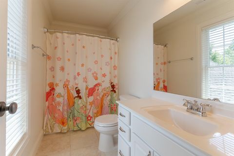 Tiny photo for 8660 Copper Creek Drive, Newburgh, IN 47630 (MLS # 202618698)