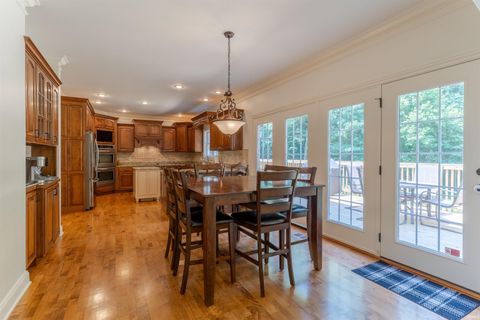 Tiny photo for 8660 Copper Creek Drive, Newburgh, IN 47630 (MLS # 202618698)