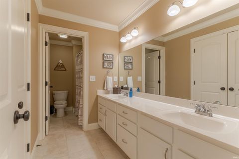 Tiny photo for 8660 Copper Creek Drive, Newburgh, IN 47630 (MLS # 202618698)