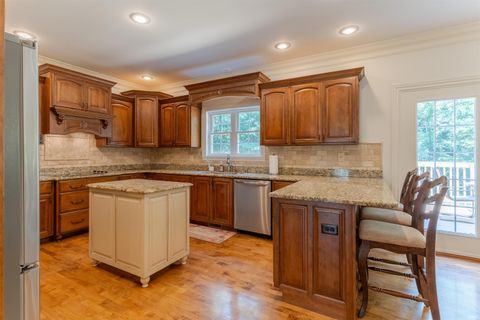 Tiny photo for 8660 Copper Creek Drive, Newburgh, IN 47630 (MLS # 202618698)