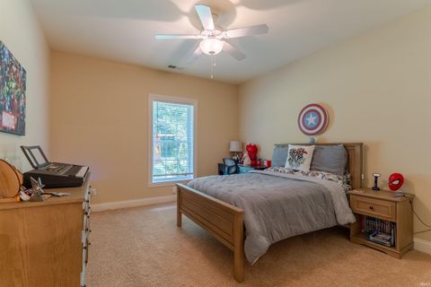 Tiny photo for 8660 Copper Creek Drive, Newburgh, IN 47630 (MLS # 202618698)