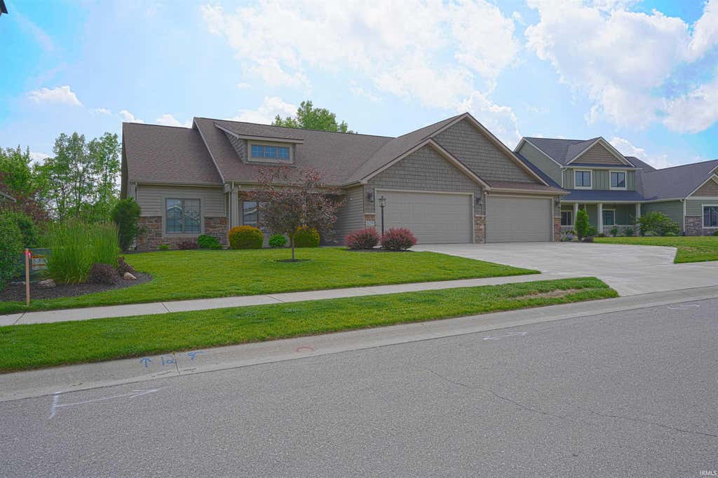 Photo of 15279 Leo Creek Boulevard, Leo, IN 46765 (MLS # 202622292)