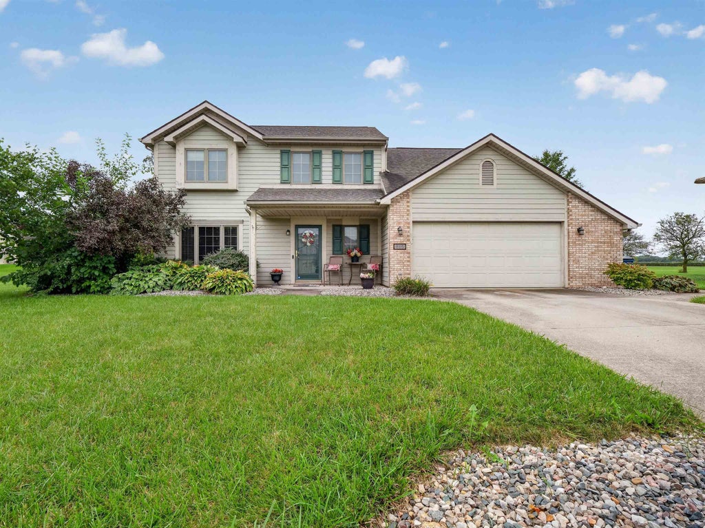 Photo of 815 Hempford Place, Fort Wayne, IN 46819 (MLS # 202640229)