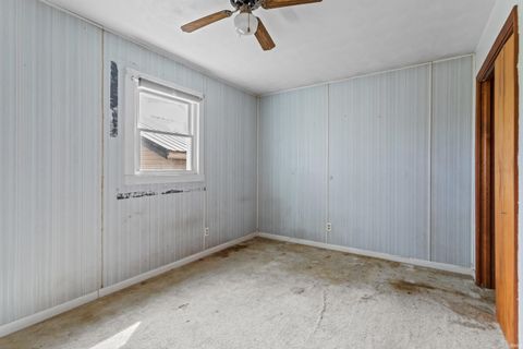 Tiny photo for 3715 N 900 E, Greentown, IN 46936 (MLS # 202613440)