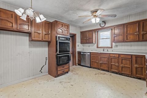 Tiny photo for 3715 N 900 E, Greentown, IN 46936 (MLS # 202613440)