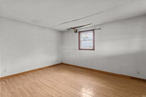 Tiny photo for 3715 N 900 E, Greentown, IN 46936 (MLS # 202613440)