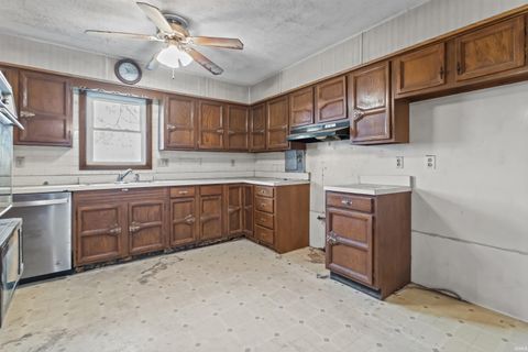 Tiny photo for 3715 N 900 E, Greentown, IN 46936 (MLS # 202613440)