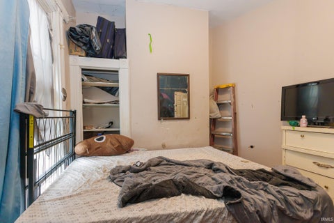 Tiny photo for 409 N Pershing Drive, Muncie, IN 47305 (MLS # 202610808)