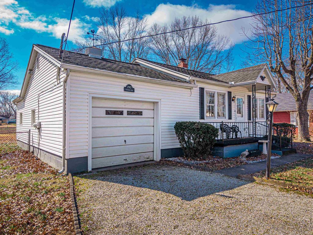 Photo of 2917 Culverson Avenue, Evansville, IN 47714 (MLS # 202605807)