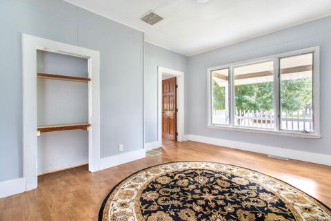 Tiny photo for 1518 S 4th Street, Lafayette, IN 47905 (MLS # 202628806)