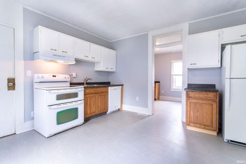 Tiny photo for 1518 S 4th Street, Lafayette, IN 47905 (MLS # 202628806)