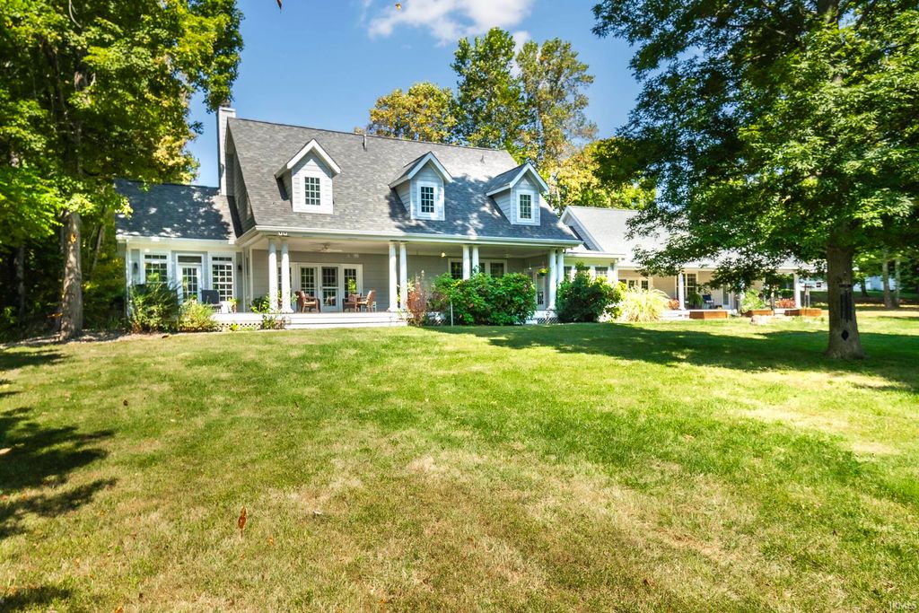 Photo of 9523 N Mt. Pleasant Road, Bloomington, IN 47433 (MLS # 202539573)
