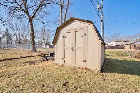 Tiny photo for 4303 Gary Lee Drive, Kokomo, IN 46902 (MLS # 202605397)