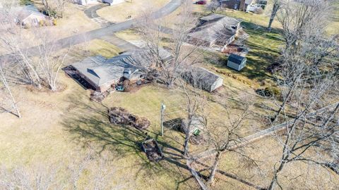 Tiny photo for 4303 Gary Lee Drive, Kokomo, IN 46902 (MLS # 202605397)