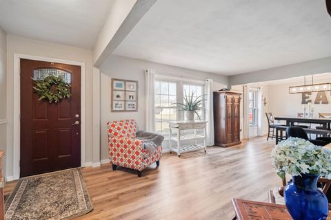 Tiny photo for 4303 Gary Lee Drive, Kokomo, IN 46902 (MLS # 202605397)